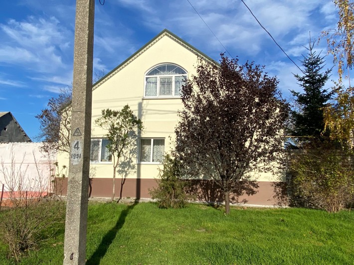 Продаю сучасний будинок в Матвіївці (л1) - фото 1