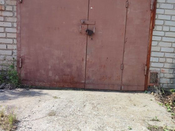 Сдам капитальный гараж.