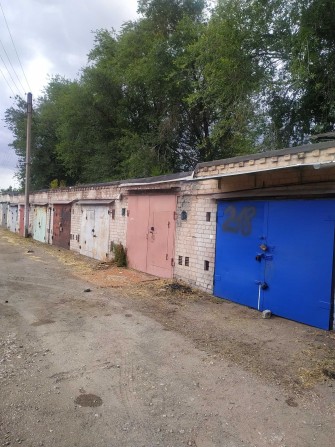 Сдам в аренду гараж капитальный 2 уровня  48 м2 центр - фото 1