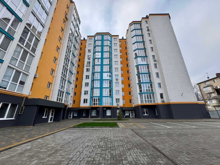 Оренда паркомісця, Вознесенівський, ЖК "Квартал", бул. Центральний - фото 1