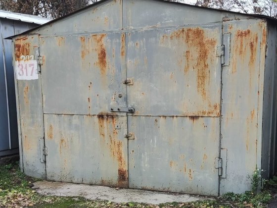 Сдам железный цельносварной гараж за СитиМол