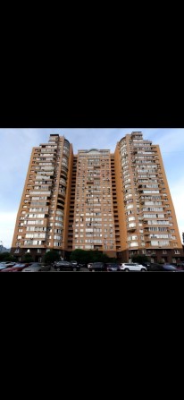 Сдаём в аренду парковочное место под постоянным наблюдением охраны! - фото 1