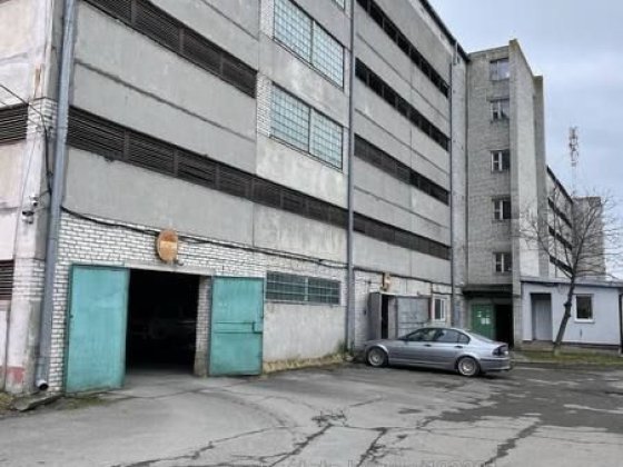 Оренда гараж-бокс вул Б.Хмельницького