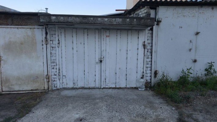 Сдам шикарный каменный капитальный гараж свет розетки Балаковская 2/4 - фото 1