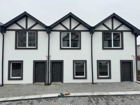 БЕЗ КОМІСІЇ. ДОКУМЕНТИ ГОТОВІ Продам великий таунхаус 141м2 Розстрочка Софиевская Борщаговка