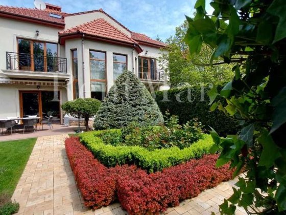 Качественный новый дом с бассейном Совиньон 8 соток ВИДЕО в ссылке