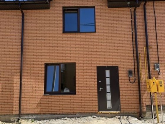 Таунхаус чорновий на Перемичка Вінниця