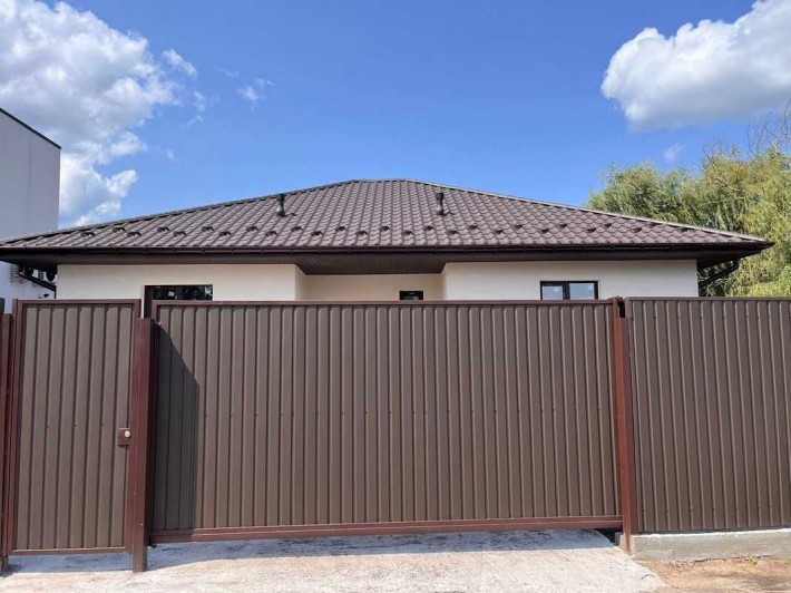 Одноповерховий будинок 110 кв.м біля озера в с.Софіївська Борщагівка - фото 1