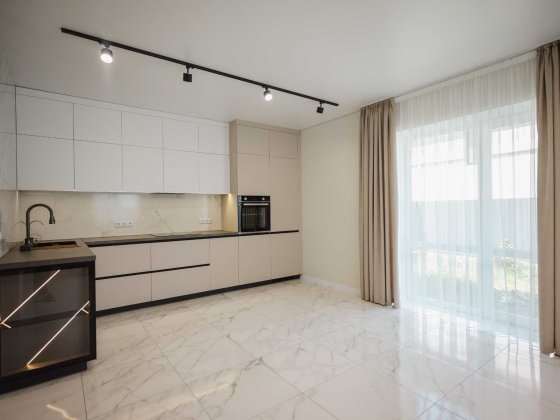 Продаж дуплексів та будинку з ремонтами на Старому Місті!!! Винница