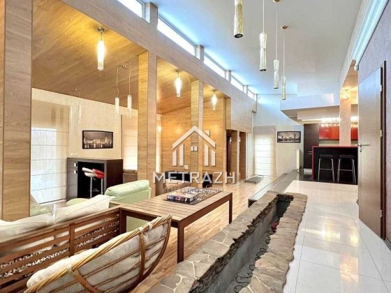 Продам дом  4 комнаты, 200м, Большая Даниловка Харків