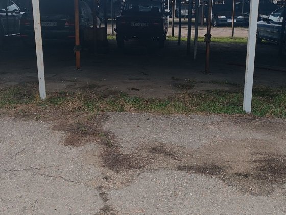 Задам место на крытой охраняемой стоянке Одесса