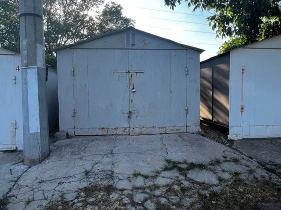 Продаж або оренда гаража Корсунцы