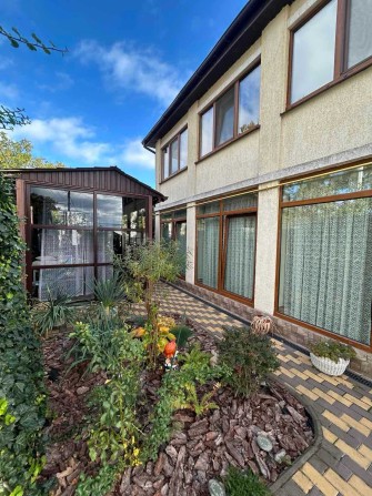 Семейный 2 этажный дом с комфортом и стилем в Одессе – 6 соток земли! - фото 1