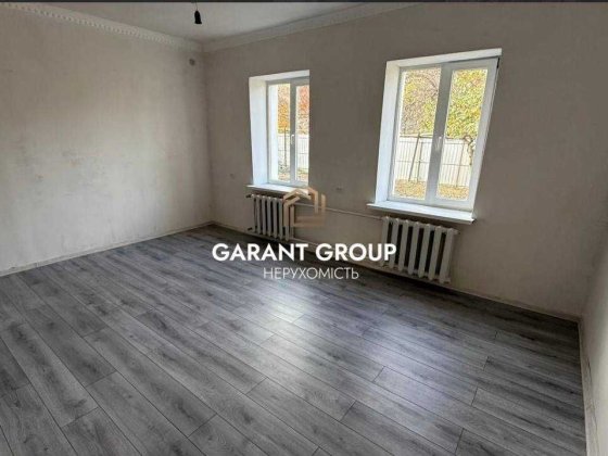 Будинок з ремонтом в Хаджибейському районі Одеса