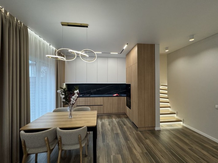 Квадробудинок/Дизайнерський ремонт/ Петропавлівська Борщагівка. БЕЗ % - фото 1