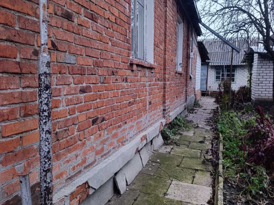 Продам частину будинку біля метро  Барабашова Харьков