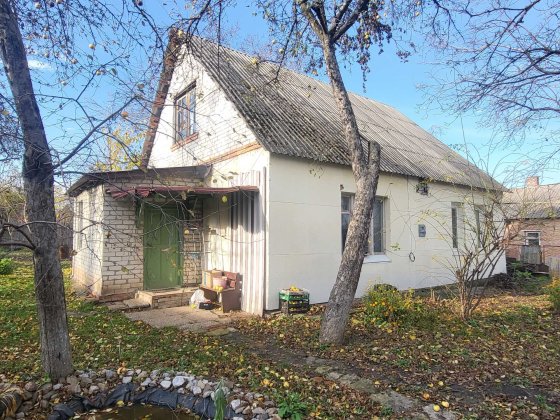 Продам  добротный дом Бавария ул.Сармацкая(быв.Тверская) с удобствами Харків