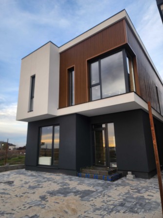 Вітаю. Продам Будинок _Дуплекс, ремонт, газ, меблі. Від забудовника. - фото 1