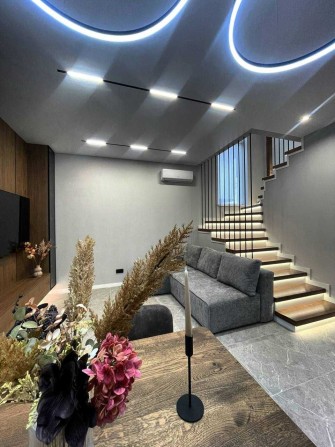 Дуплекс з ремонтом та меблями/КМ Петропавлівська Борщагівка/Без % - фото 1