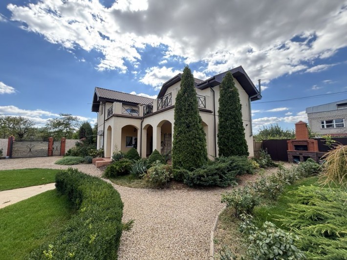 Продам двухэтажный дом в Одессе - фото 1