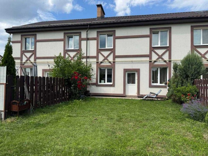 Таунхаус цегляний в передмісті Києва ЖК"Баварія" - фото 1