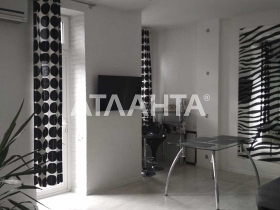 Ухоженный дом с евроремонтом в центре Слободки Одеса