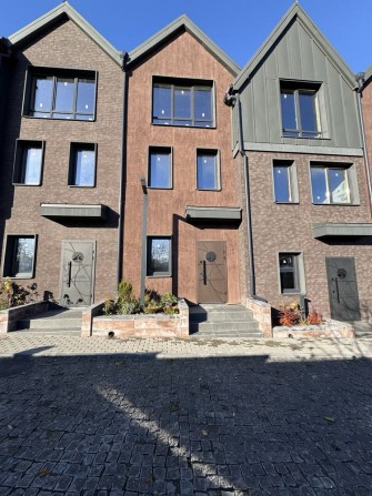 Продається таунхаус в Петропавлівській Борщагівці - фото 1