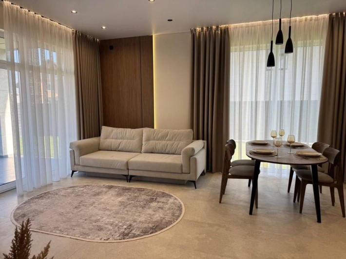 Будинок 136м2 та 3 сотки (від забудовника) біля Ліцею - фото 1