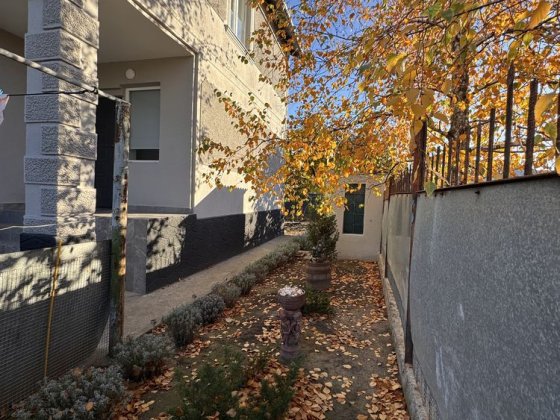 Продажа дома с ремонтом, 4 комнаты, 154м