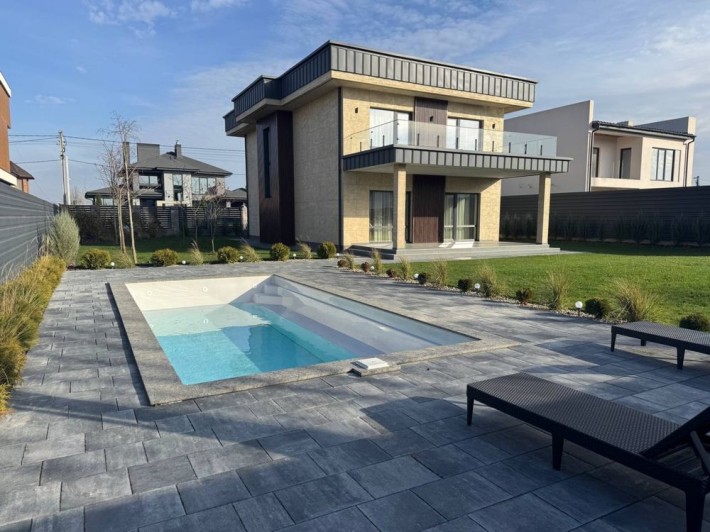 Петропавлівська Борщагівка Будинок з ремонтом і Басейном біля Ліцей 1 - фото 1