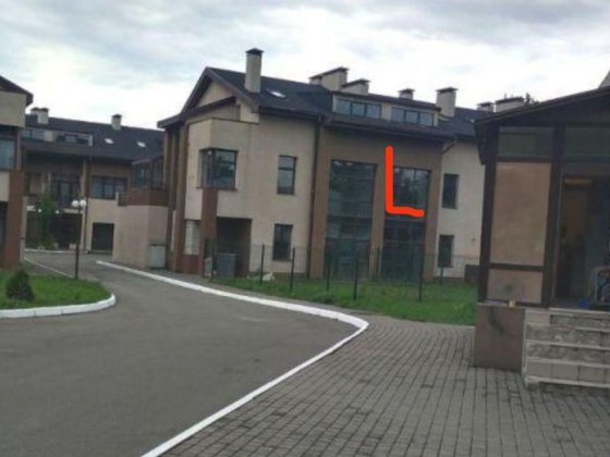 Продам  4 у.кв.  в Такнхаусе  на холодній горі. Харьков