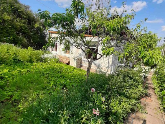 Продается ветхий дом  с участком Холодная гора. Харків