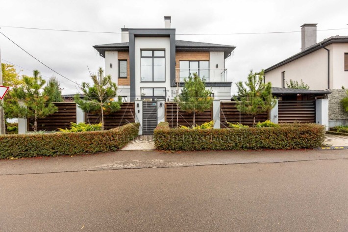 ПРОДАЖ ДІМ 260 кв.м. у Софіївській Борщагівці - фото 1