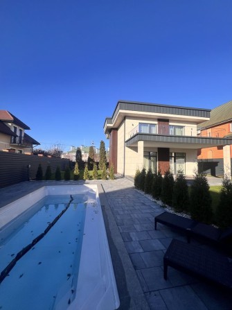 Петропавлівська Борщагівка Котедж Преміум класу Бассейн, Камін, Газ - фото 1