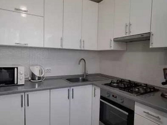 Продаж 1-к квартири вул. Березняківська 30а метро Позняки