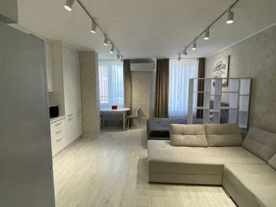 Продаж 1-к квартири Дніпровська набережна 18а Київ