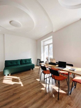 Продаж 2-к.квартири вул. Світличного Івана 4 - фото 1