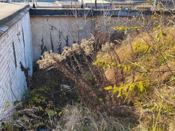 Продам ділянку під гараж біля ЖК Ярославичі