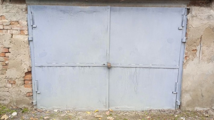 Продам , кирпичный гараж - фото 1