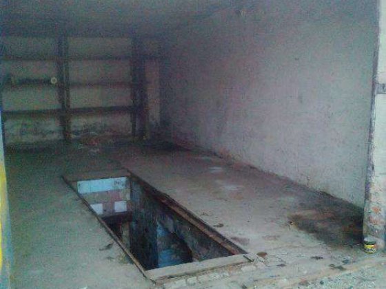 Продам капитальный гараж Каменец-Подольский