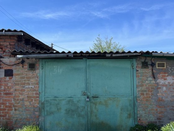 Продам гараж в центрі Миргород