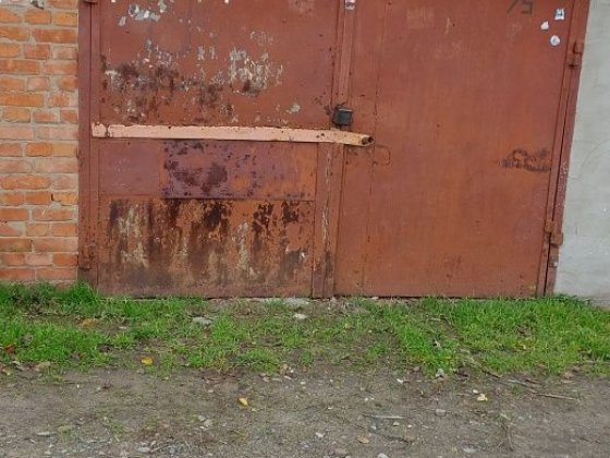 Продаётся гараж в обществе Автолюбитель.