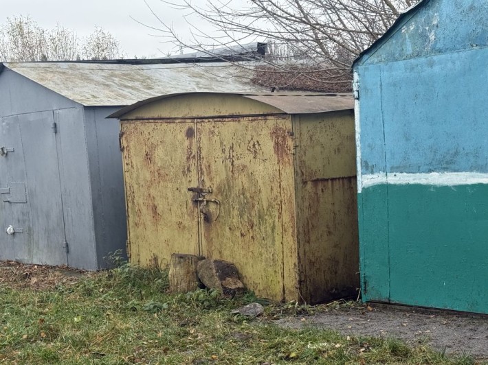 Гараж в центрі міста на березі Південного Бугу - фото 1