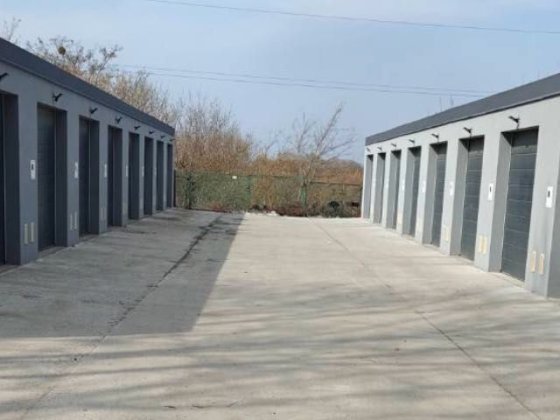 Продам 4 гаража у гаражному масиві Укртранс в Ракове-Довженка 4. Хмельницький