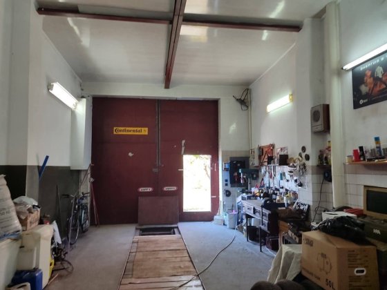 Продається великий гараж Шептицький