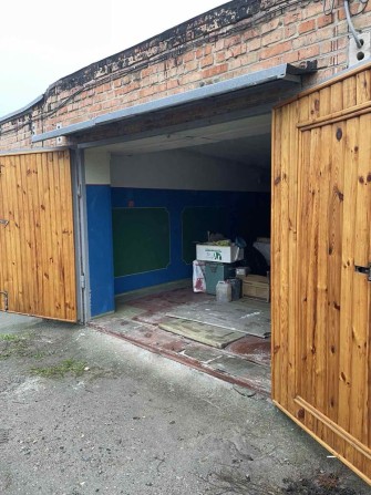 Продам капітальний гараж з підвалом в кооперативі, вул. фастовская - фото 1