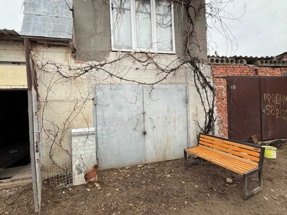 Продається двоповерховий гараж в ГБК №13