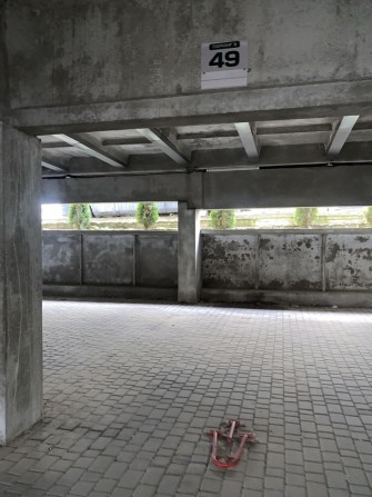 Продаються паркомісця містечко центральне - фото 1