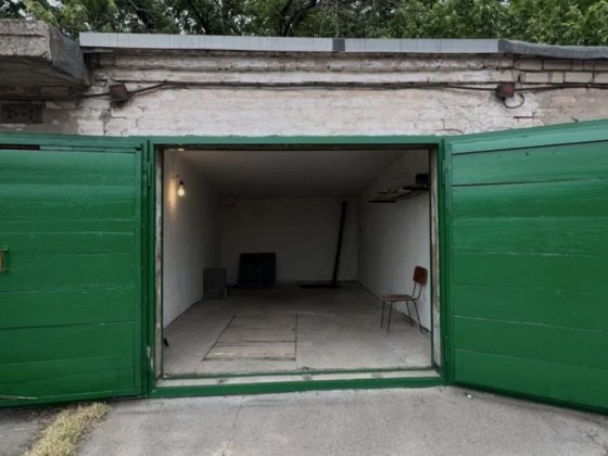 Гараж в « Серпантині» зуп. Балхаська Кривой Рог