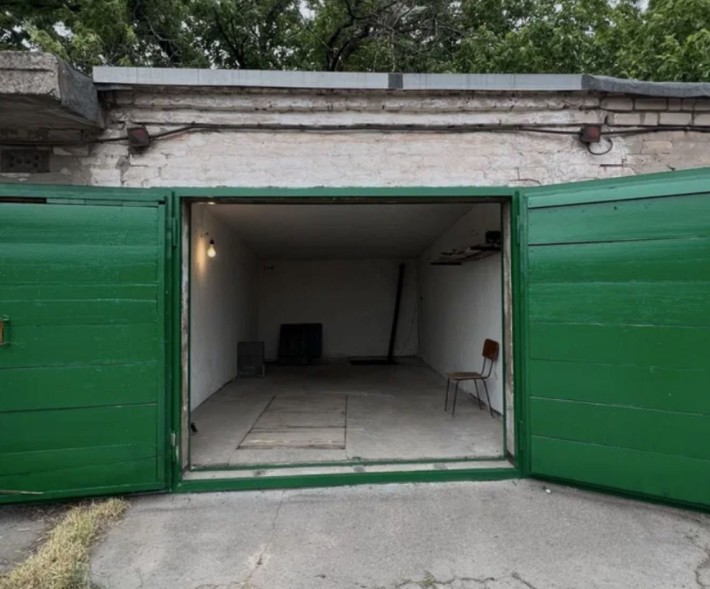 Гараж в « Серпантині» зуп. Балхаська - фото 1